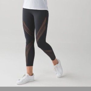 Lululemon High Times *Metta